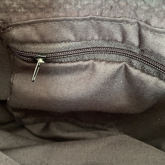 American Vintage red woven clutch. - Picture 8 of 11